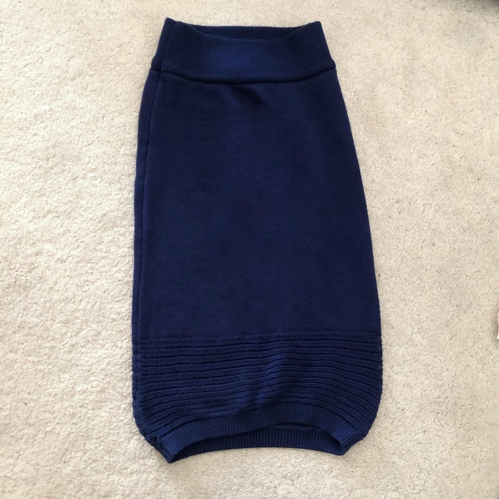 3 for $28🌼 F21 Navy Blue Sweater Bodycon Skirt